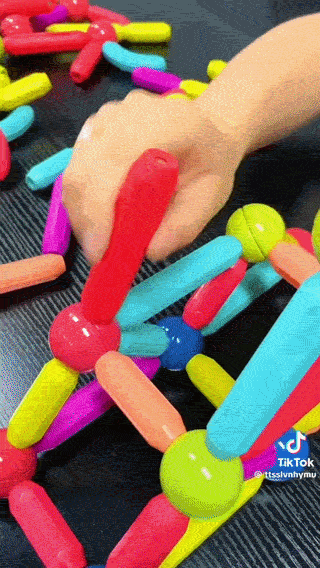 C&oacute;mo se arman los sticks magn&eacute;ticos