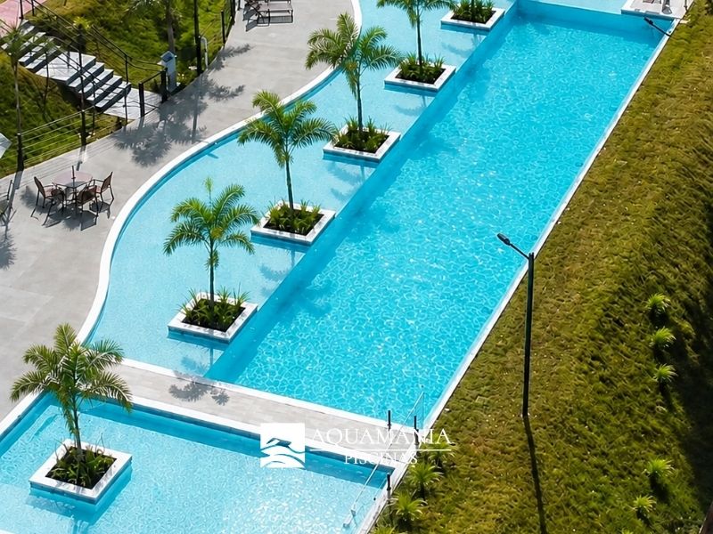 piscina-com-prainha-azul-em-aparecida-de-goiania