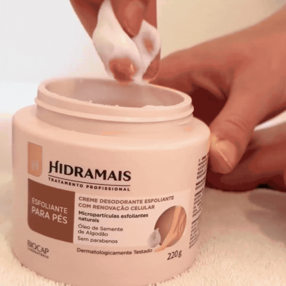 Kit P&eacute;s de Seda com creme de ureia, esfoliante e meias de silicone