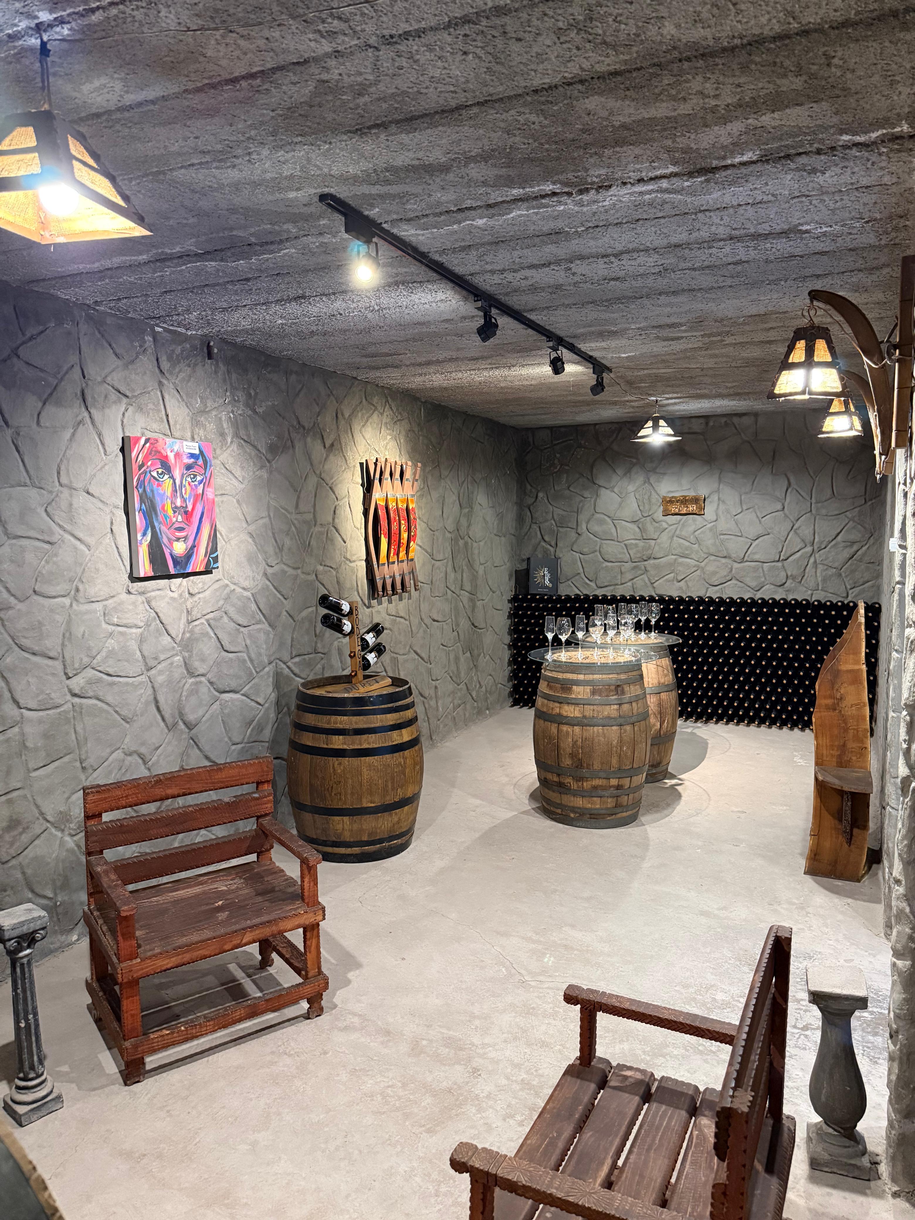 Cava subterránea de Bodega Duret