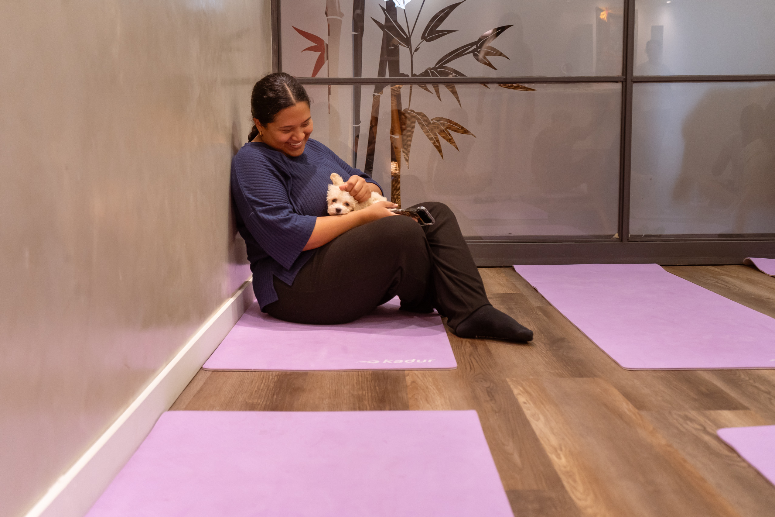 Yoga y Patitas - postura de yoga