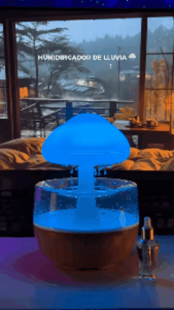 Humidificador nube de lluvia encendido de noche