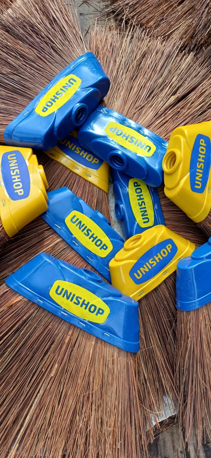 VASSOURAS PERSONALIZADAS