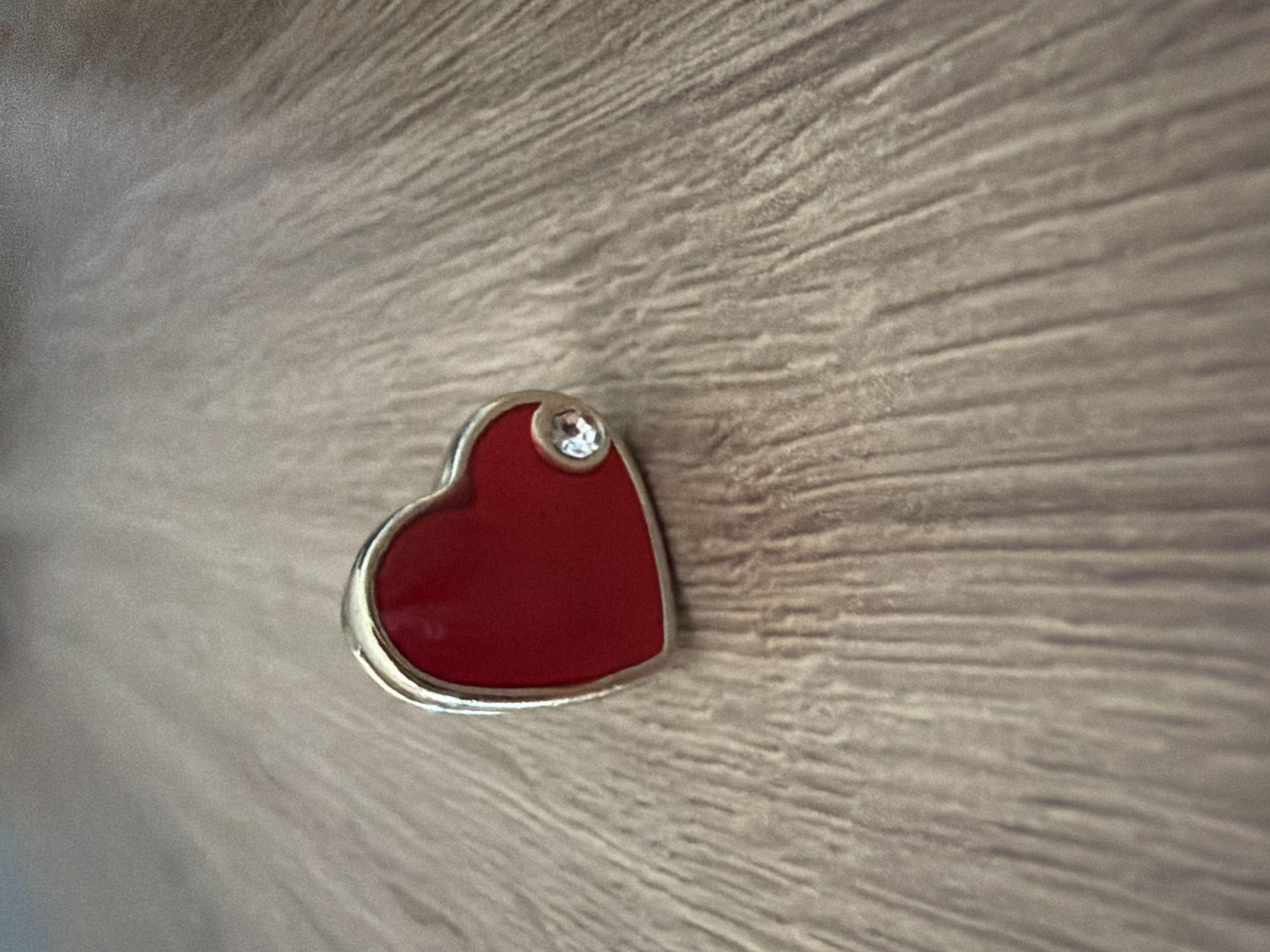 Coração vermelho — passador para alça 10