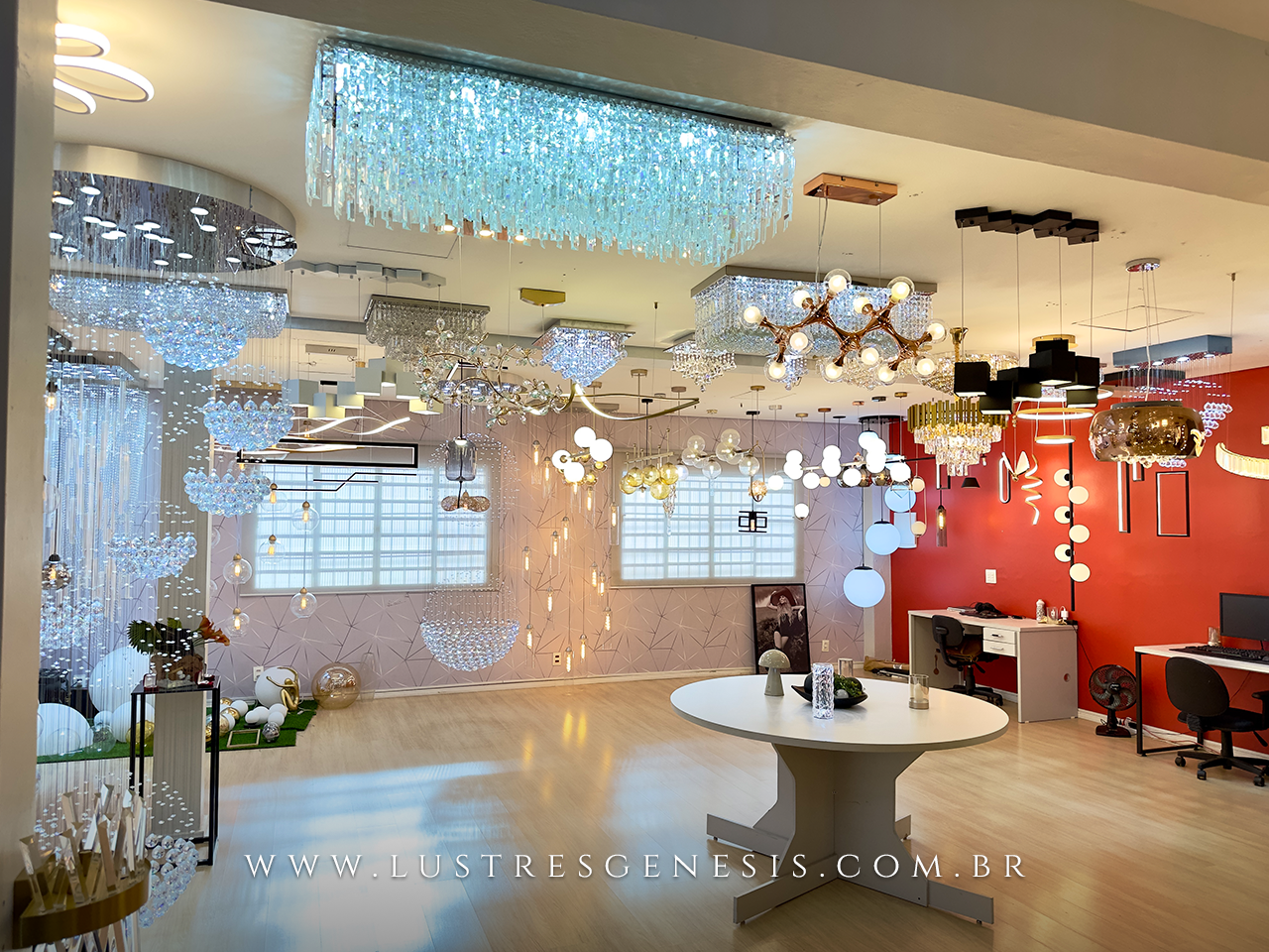 Showroom da Lustres Gênesis. Loja de Lustre em São Paulo