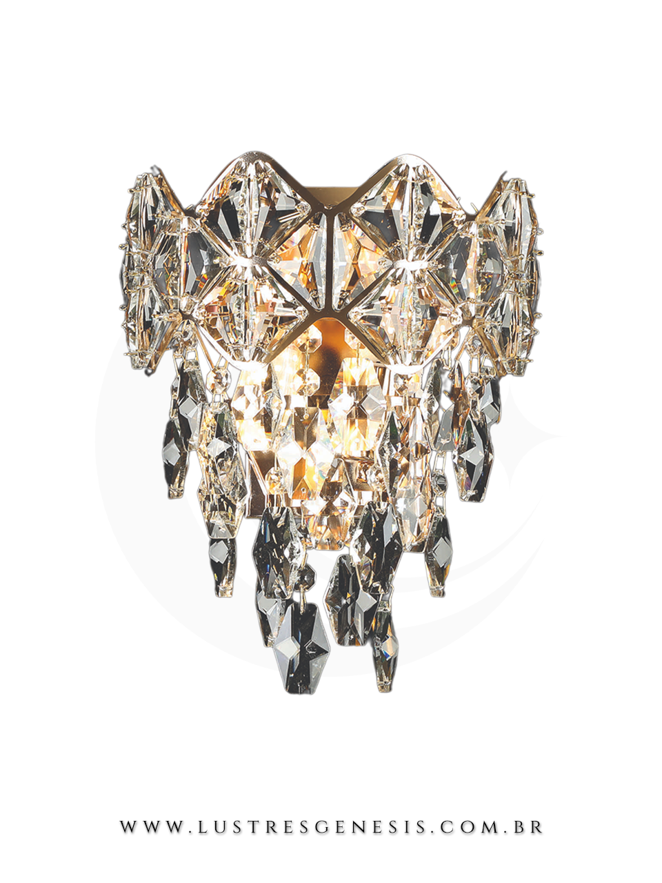 Arandela contempor&acirc;nea dourada Eudore com cristais pendentes, ideal para decora&ccedil;&atilde;o de cabeceira de cama, corredor, quartos e lavabos.