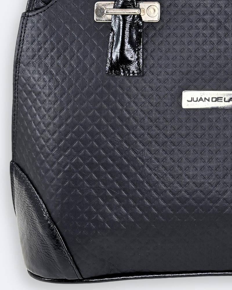 Grabado diamond quilted cuero genuino negro Stella Pocket Black