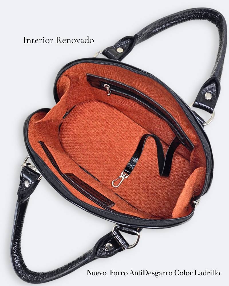 Interior forro antidesgarro color ladrillo Maggie Dark