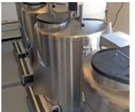 Vasos criog&ecirc;nicos de biobanco alimentados por linha isolada a v&aacute;cuo