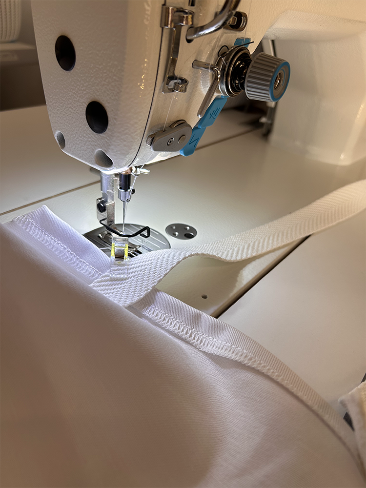 Confeccion con maquinas industriales