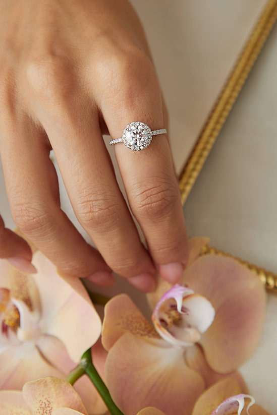 Detalhe de uma joia Ruby Store