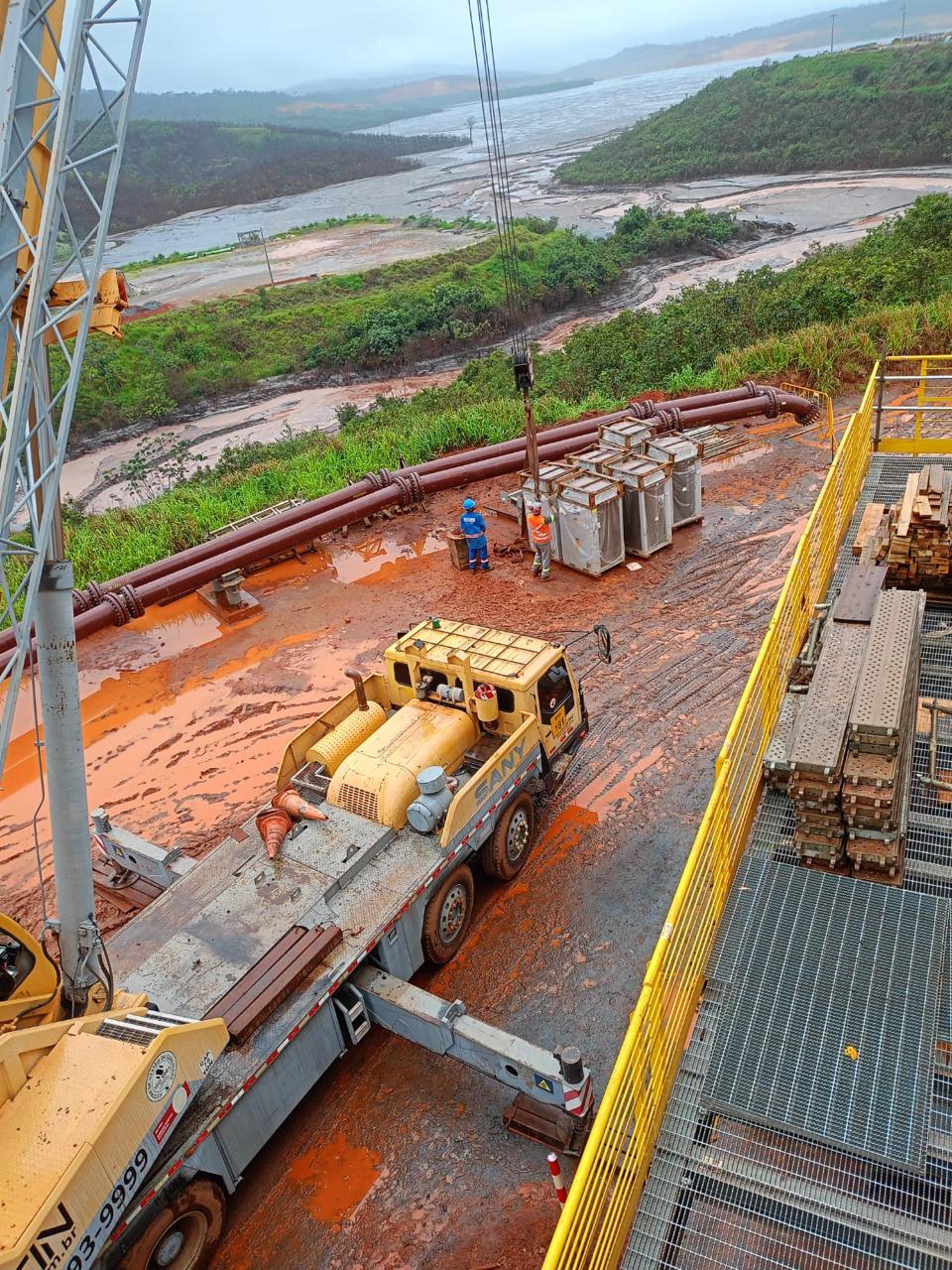 Mobilização da equipe para execução do projeto de climatização industrial.