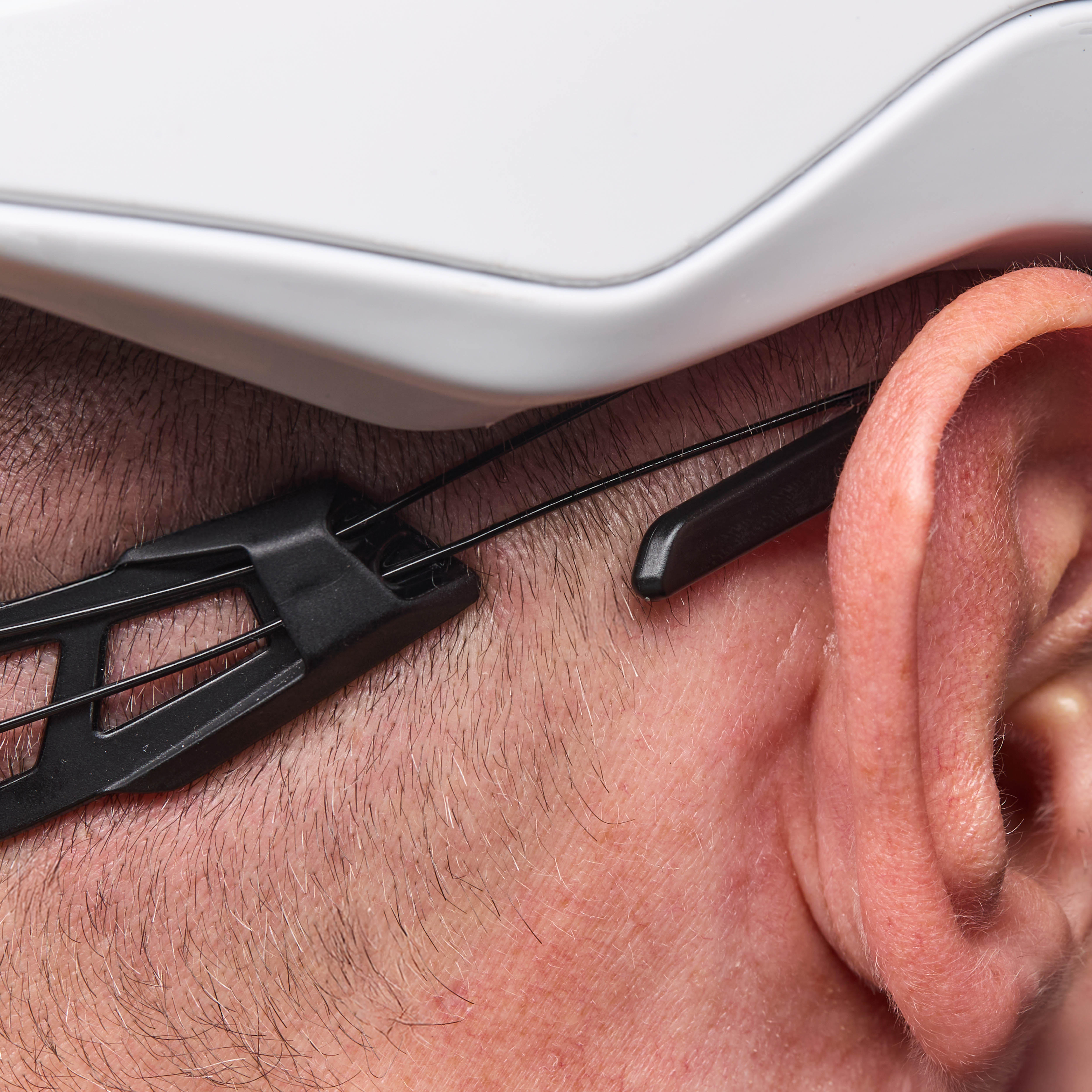 Hastes ergon&ocirc;micas &mdash; &Oacute;culos EKOI Racing AEROLITE - Branco/Prata Fotocrom&aacute;tico Vermelho Claro