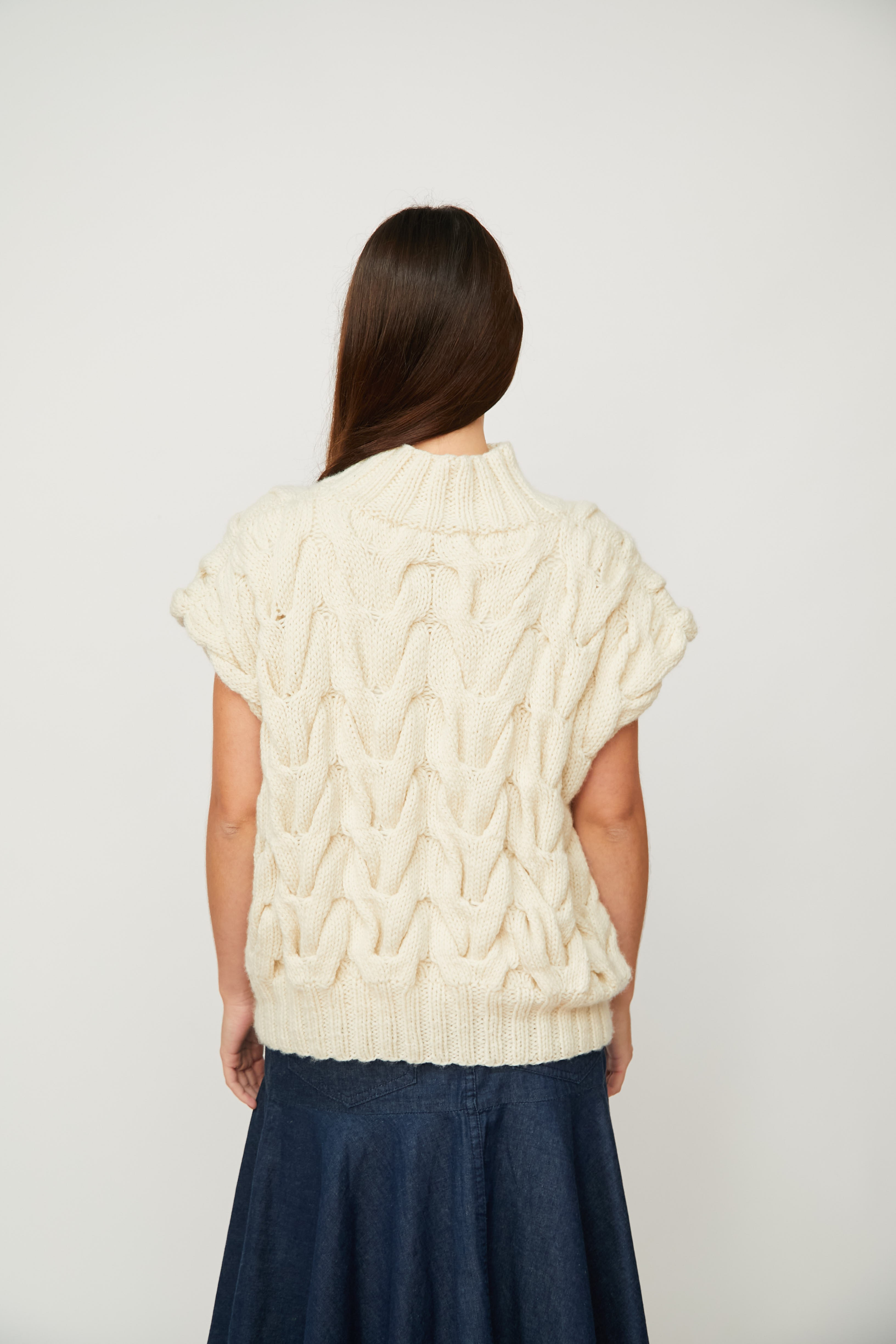 Garment knitted with Sura Patagonian merino | Budetex